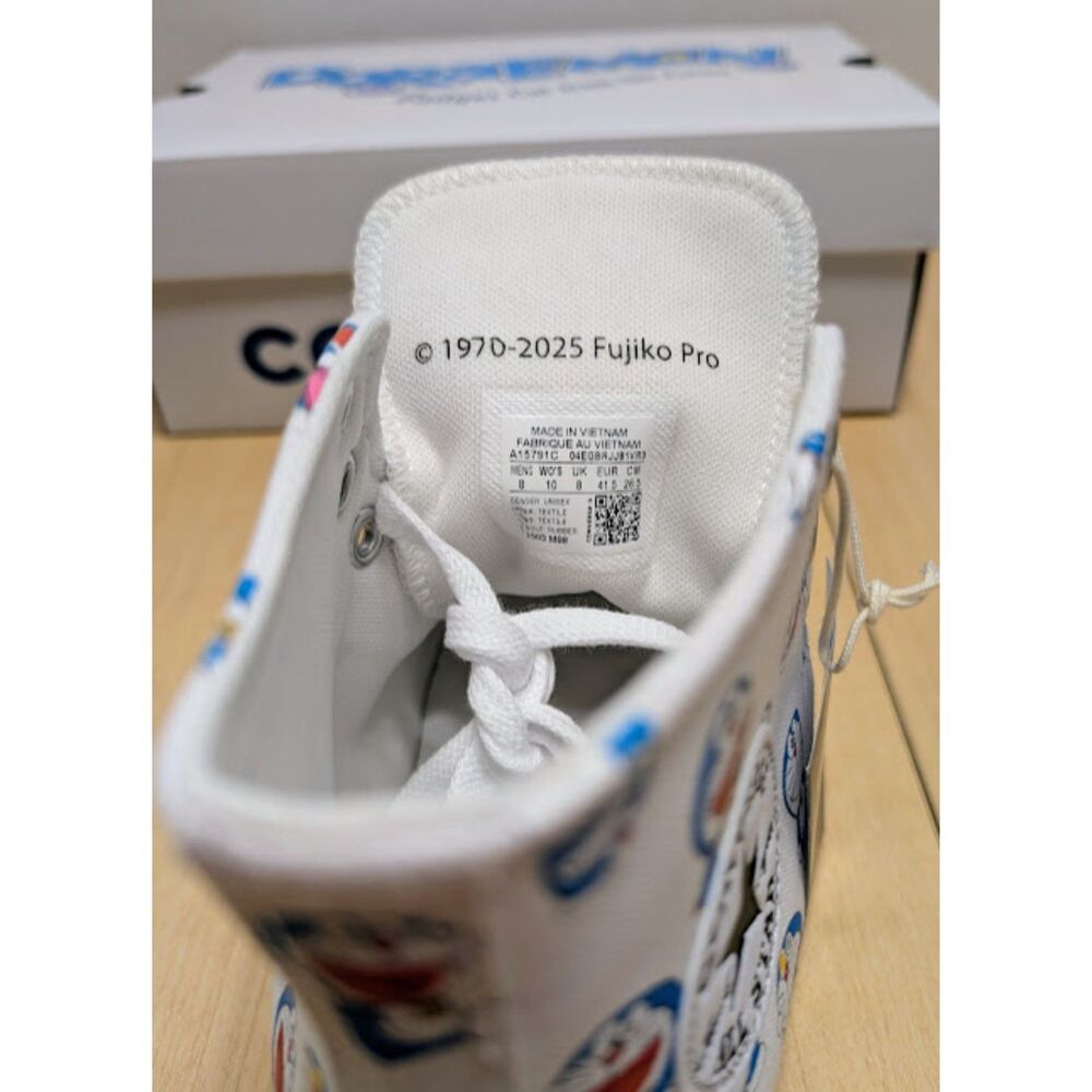 Converse Chuck Taylor All Star Doraemon Cat Robot Unisex High Top Shoes W10 NIB - Picture 10 of 15
